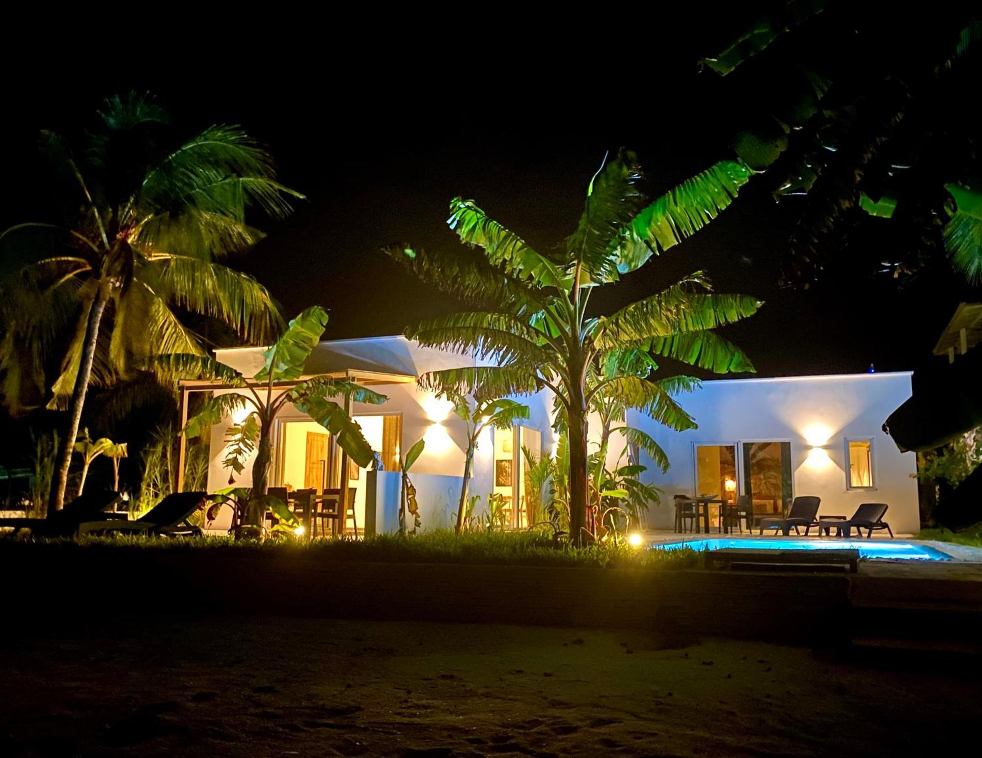Lions Luxury Zanzibar - Private Cook&pool - Front Villa