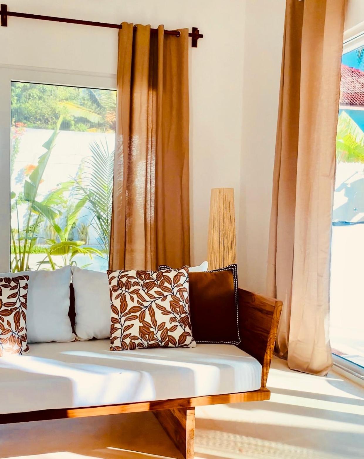 Lions Luxury Zanzibar - Private Cook&pool - Front *