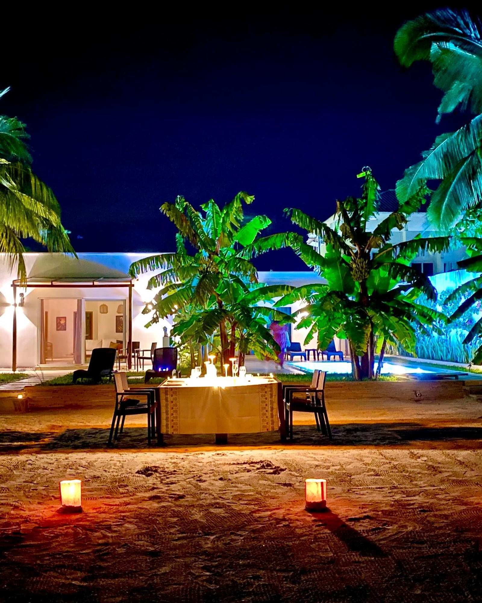 Lions Luxury Zanzibar - Private Cook&pool - Front Villa *